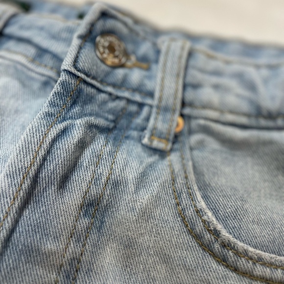 wild fable shorts Highest Rise Cut Off Denim Woman’s Size 2 Summer Festival - Picture 3 of 11